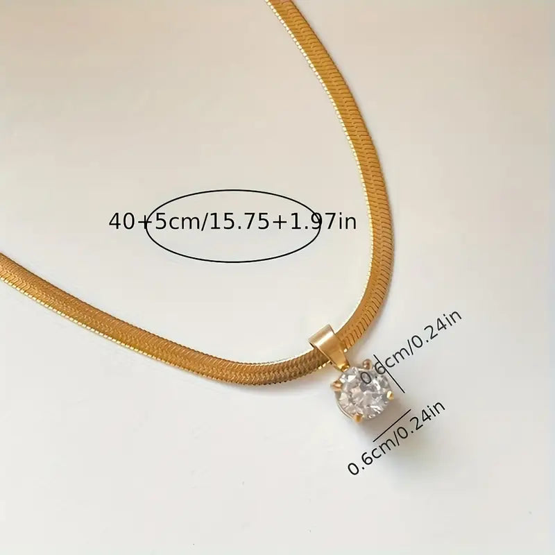 Giselle™ - Elegant Gold Rhinestone Pendant Necklace