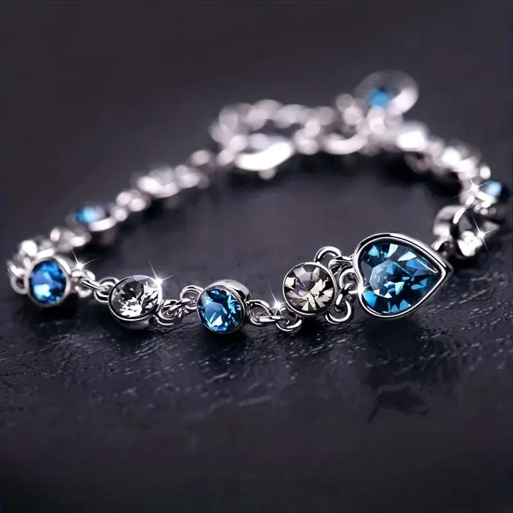 Oceanic Charm™ - Heart Glow Bracelet