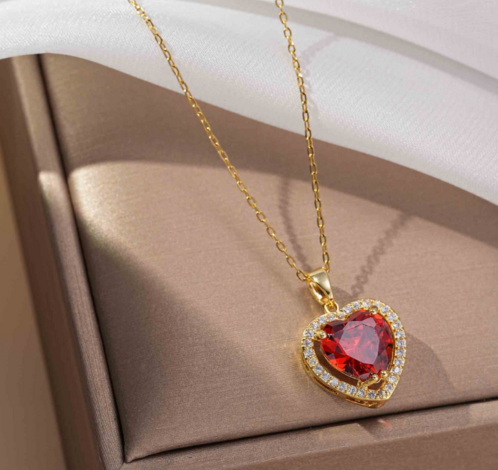 Carmessia™ - Draevyn Necklace in Gold