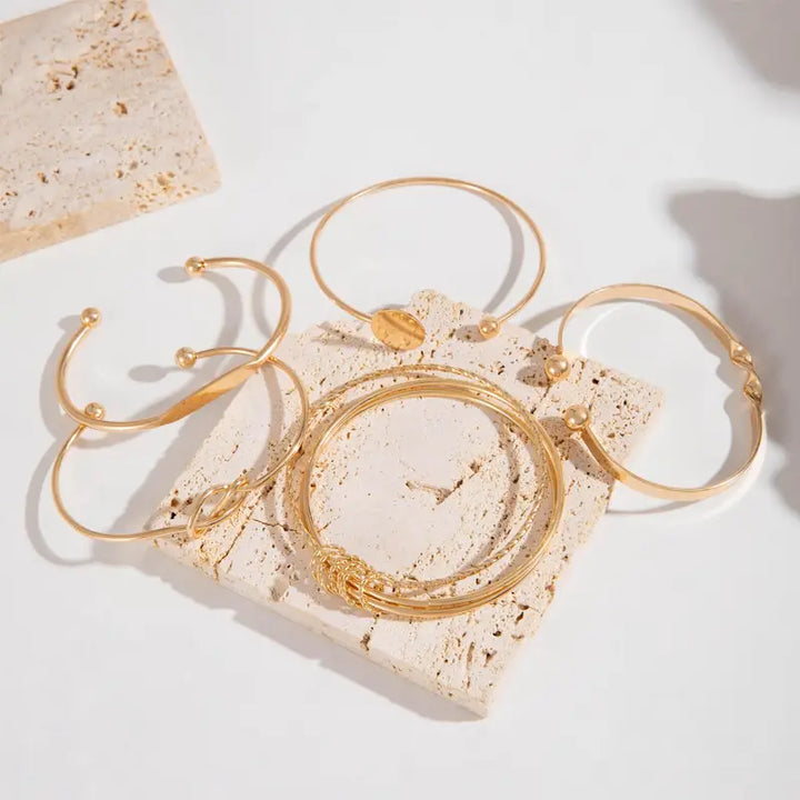 Knotted™ - Gold Elegance Bracelet Collection