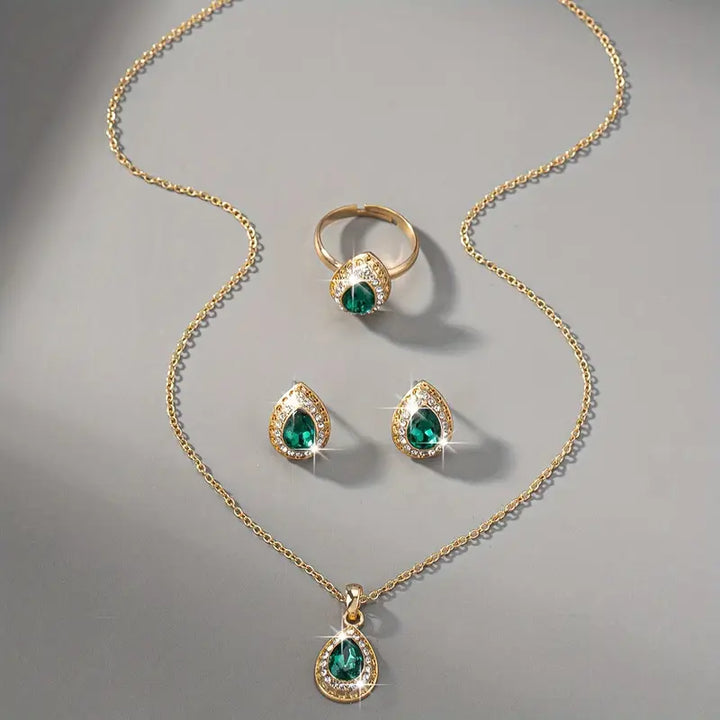 Noémie™ - Elegant Gold Jewelry Set