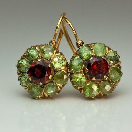 Vintage™ - Emerald & Ruby Crystal Drop Earrings