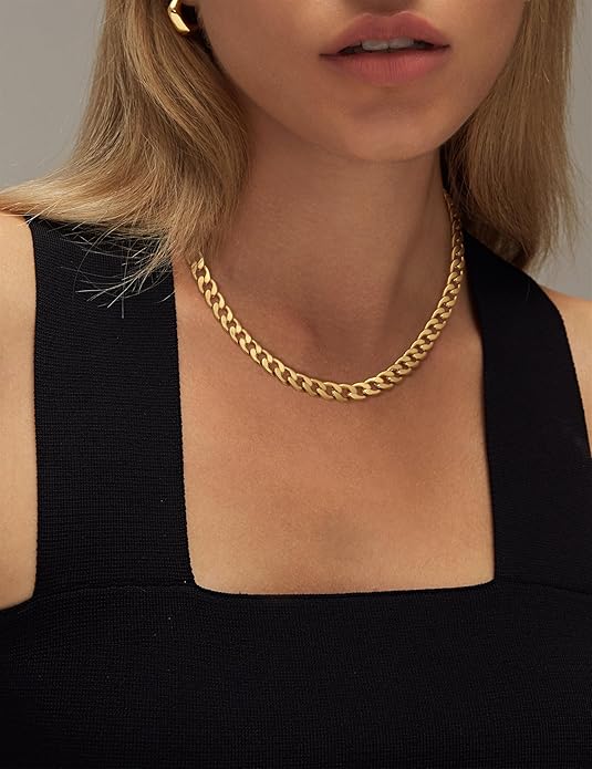 Cavaro™ - Bold Gold Cuban Link Necklace