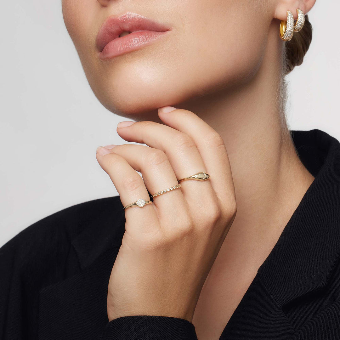 Luna™ - Elegant Dome Ring in Gold