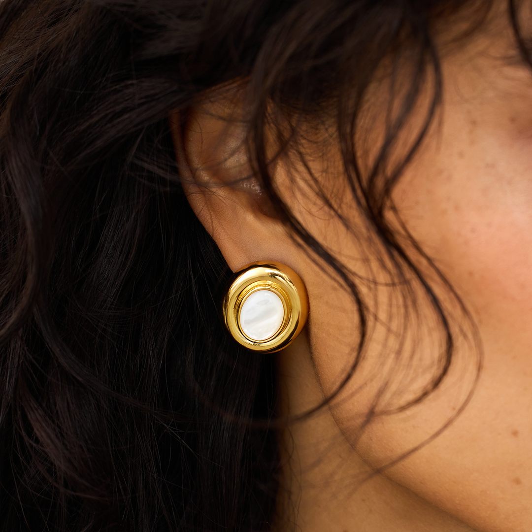Giselle™ - Pearl Earrings in Gold