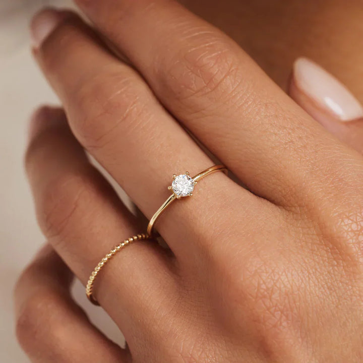 Abella Maris - Elegant Gold Ring