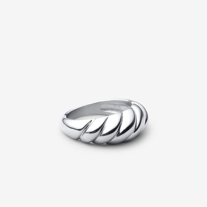 Croissant Ring | White Gold Elegance