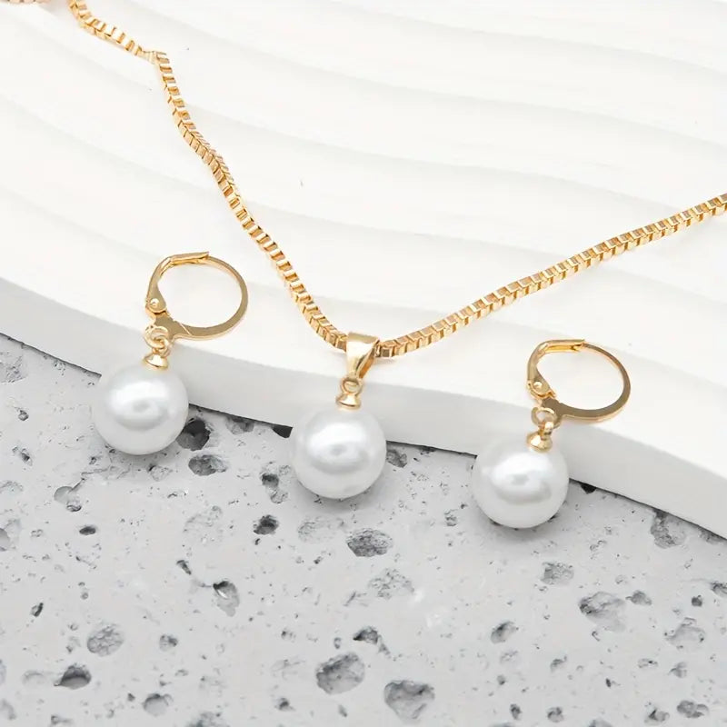 Golden Elegance™ - Pearl Jewelry Set in Gold