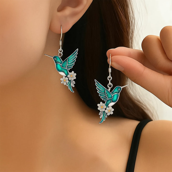 Hummingbird Elegance Necklace Set with Complimentary Earrings – Special Limited Edition