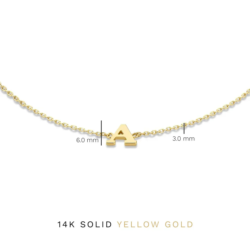 Vita Signa™ - Initial Bracelet in Gold