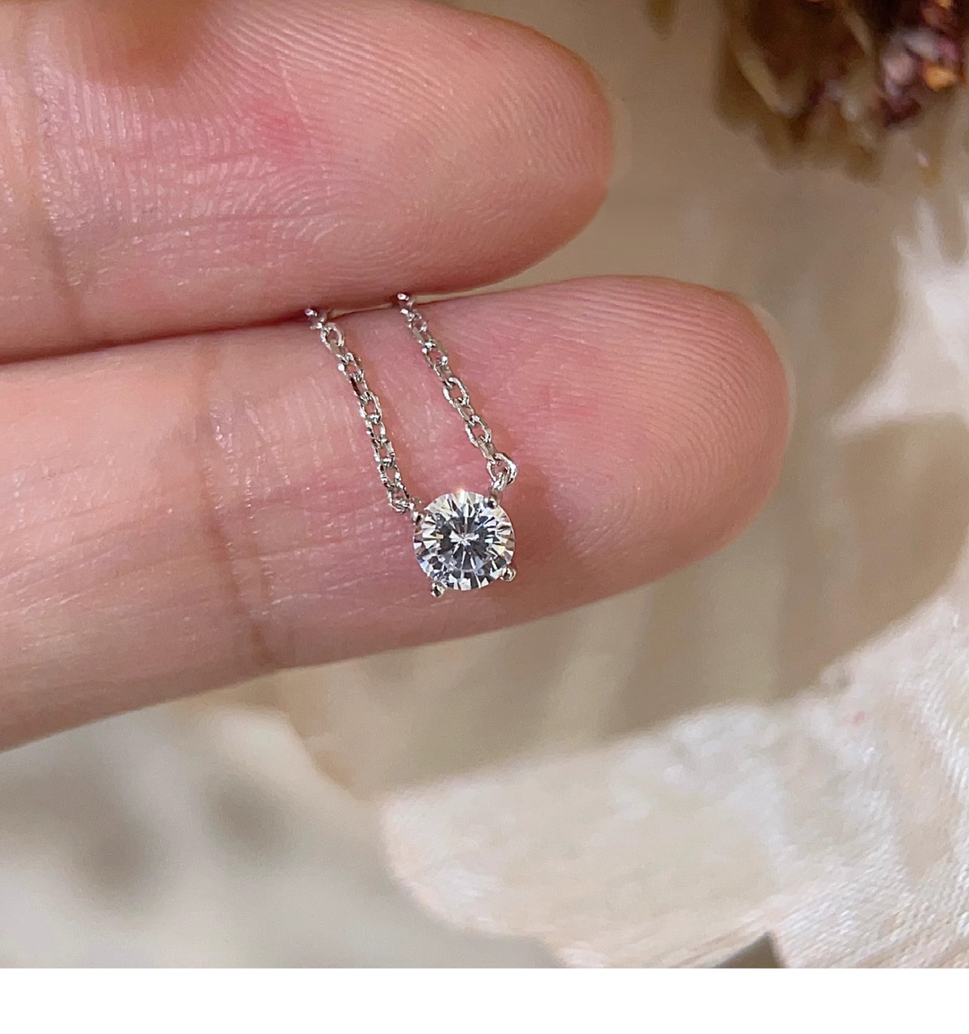 Clea™ - Gold Moissanite Necklace