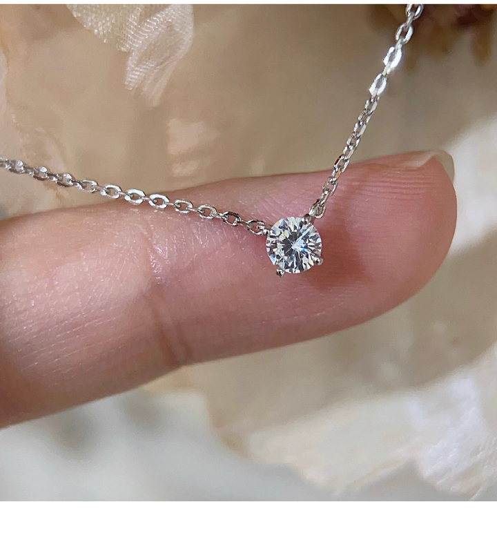 Clea™ - Gold Moissanite Necklace